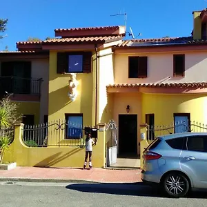 https://villa-magnolia.in-sardinia.net